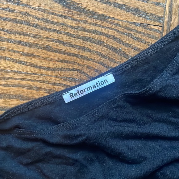 Reformation Top - Picture 5 of 5
